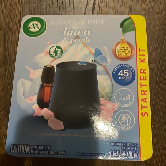 air wick Other Nwt Air Wicks Essential Mist Starter Kit Linen Scent